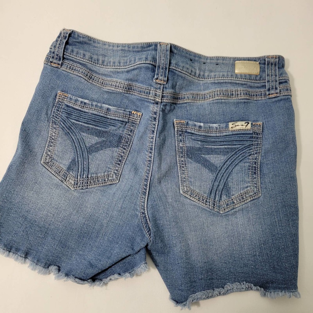 7Seven For All Mankind Women's Distressed Denim Shorts Size 8 32622-3E3 - Picture 4 of 7